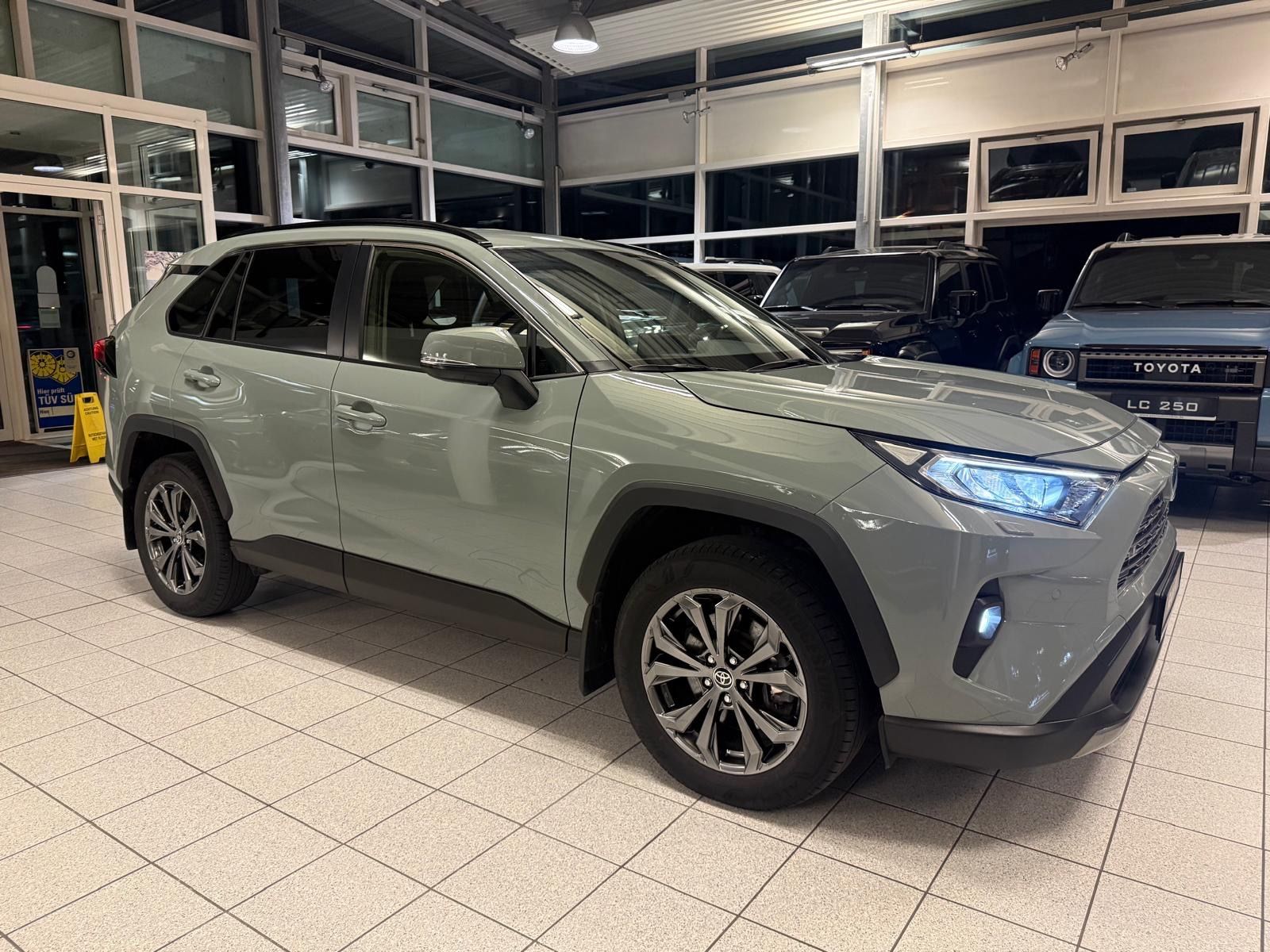 Toyota RAV 4 HYBRID-4x4-TEAMPLAYER-TOTWINKELW.-KAMERA foto 3