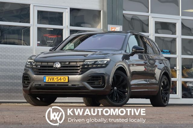 VW Touareg 3.0 TSi 4MOTION R PANO/ MASS/ DYN/ LUCHT
