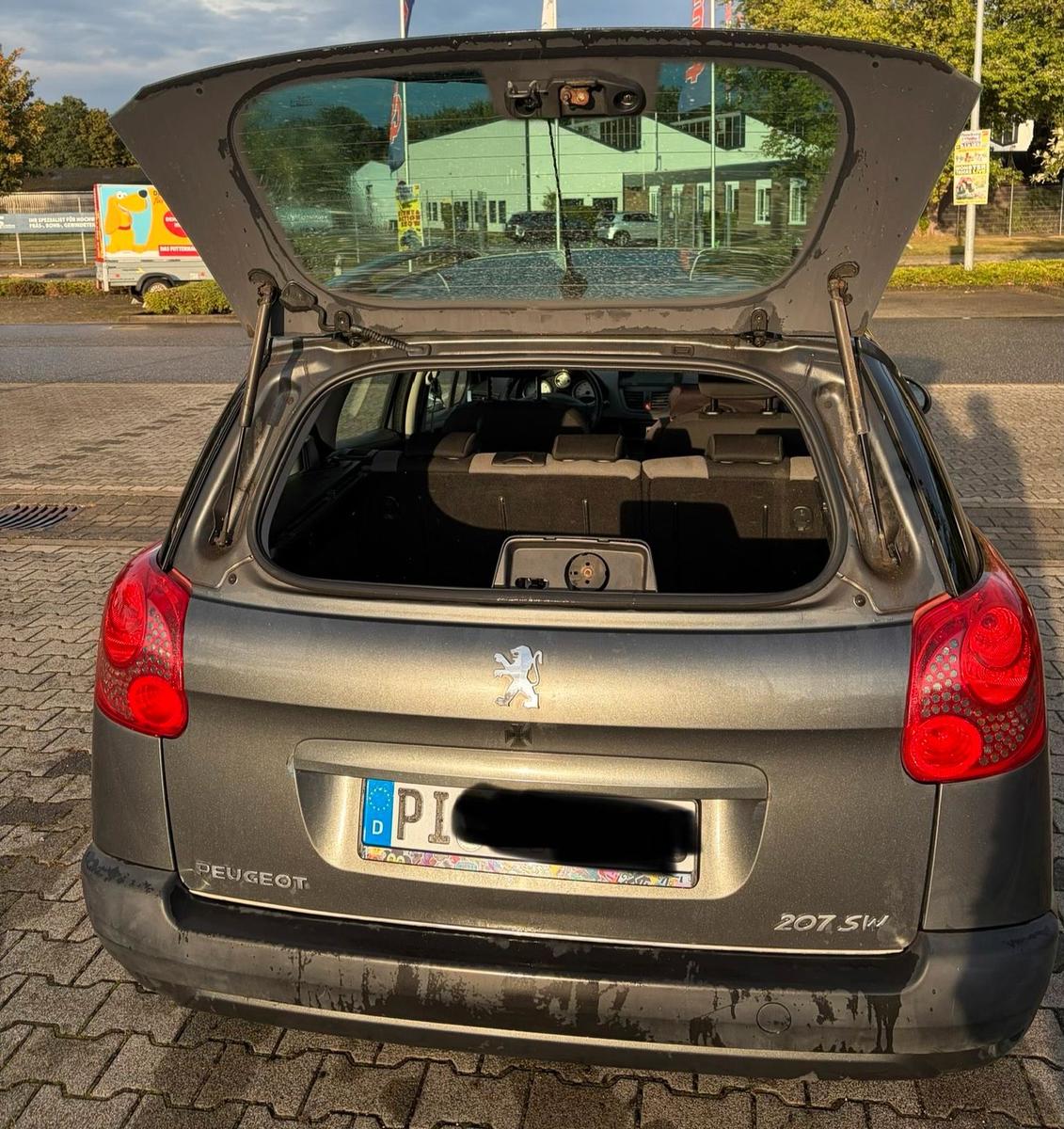 Peugeot 207 2009 — photo 7