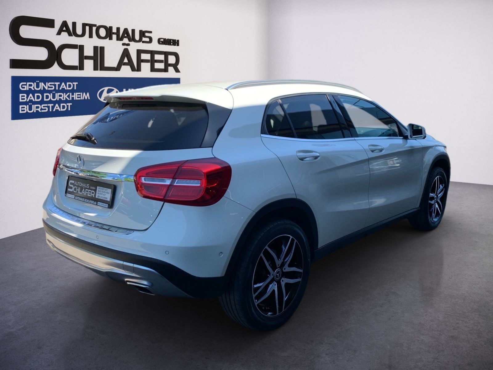 Fahrzeugabbildung Mercedes-Benz GLA 220 d 7-DCT Urban Bavi Kamera Xenon