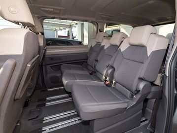 Volkswagen T7 Multivan - 12