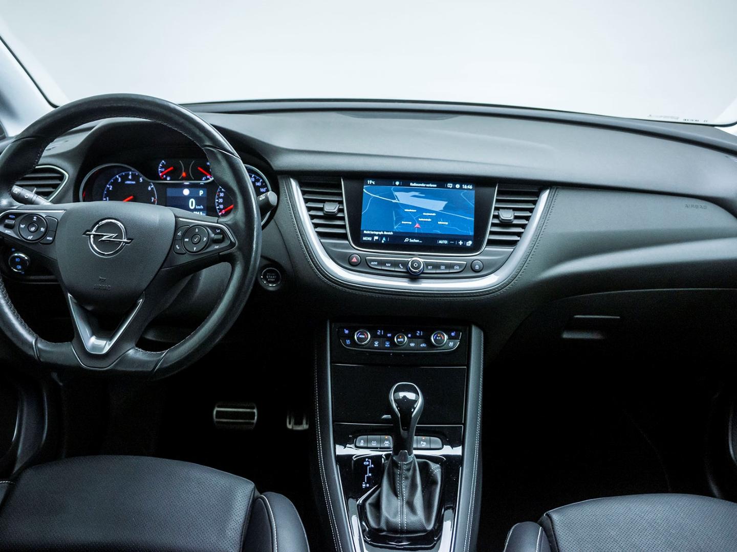 Opel Grandland Ultimate 1.2 Turbo AUTOMATIK WINTERPAK