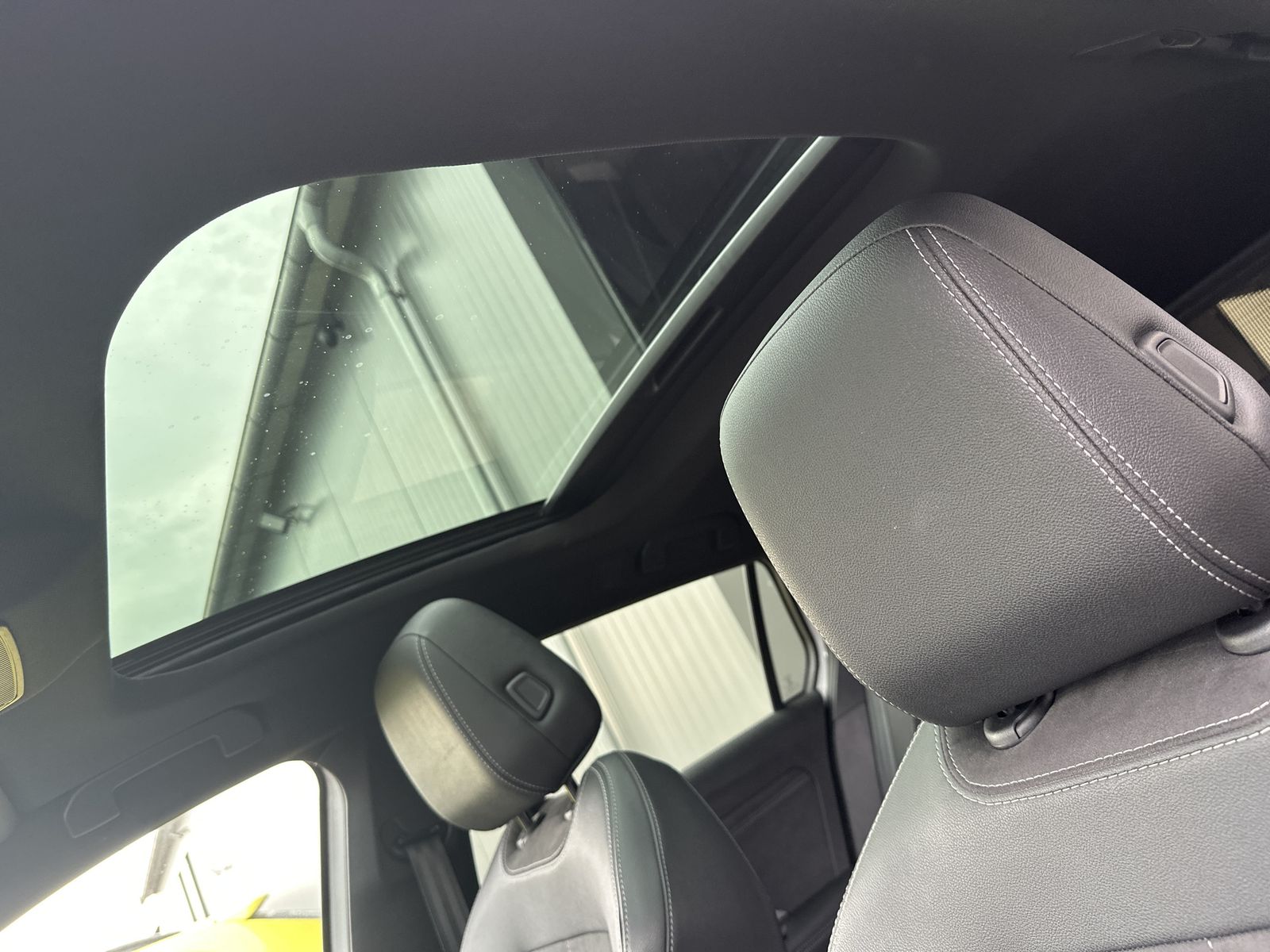 Fahrzeugabbildung Opel Astra ST 1.5 D Ultimate NAV+MATRIX+PANO+HUD+360°