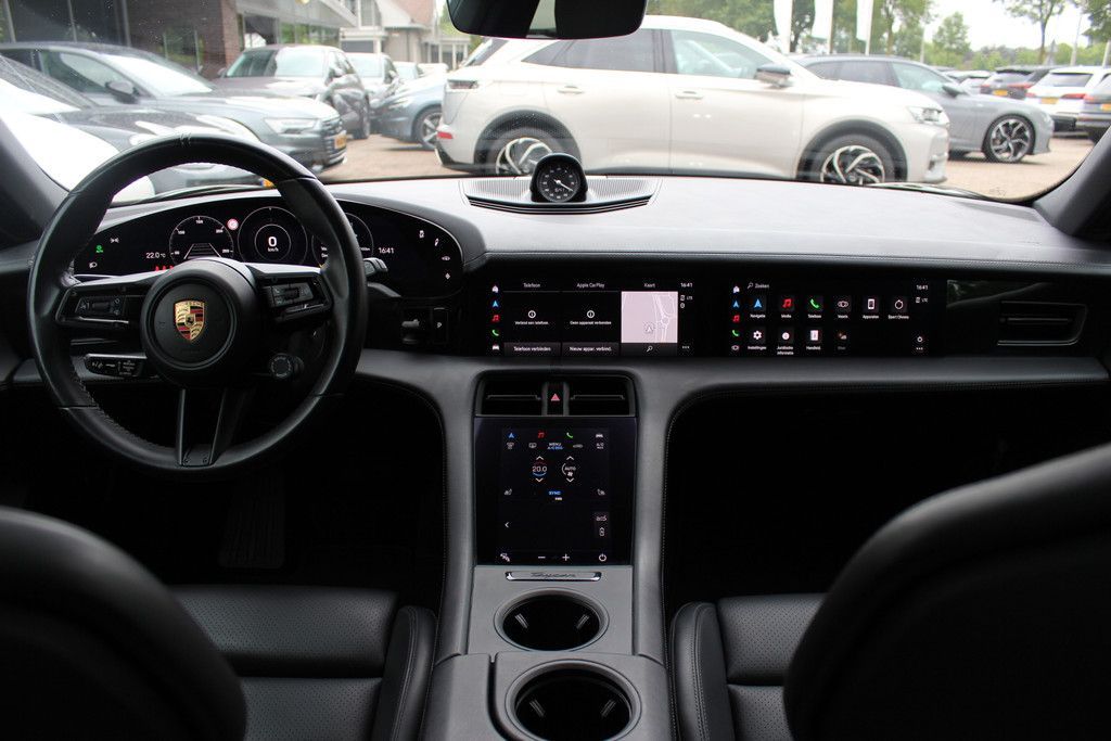 Porsche Taycan Sport Turismo 93 kWh / Panoramadak / 360C imagem 2