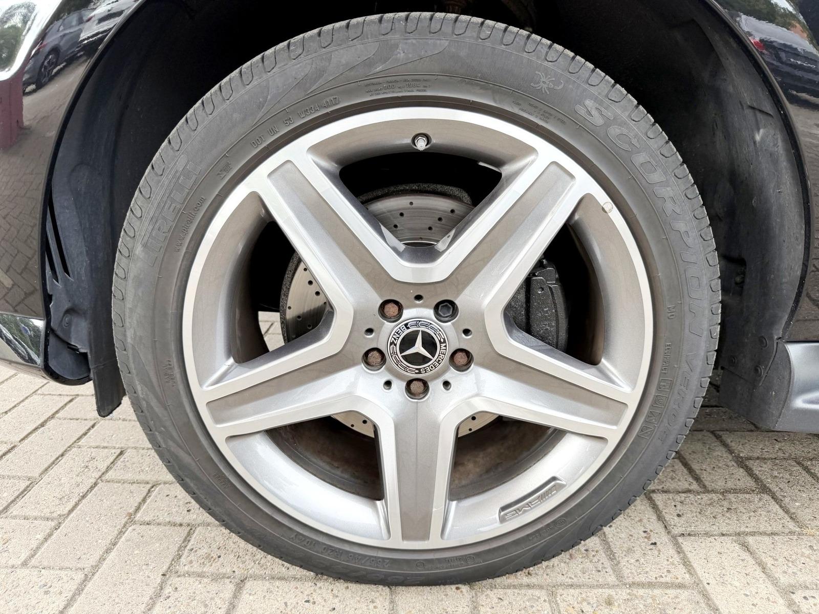 Mercedes-Benz ML 350 CDI AMG LINE/COMAND/SSD/KAMERA/LEDER