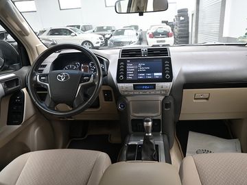 Toyota Land Cruiser - 10