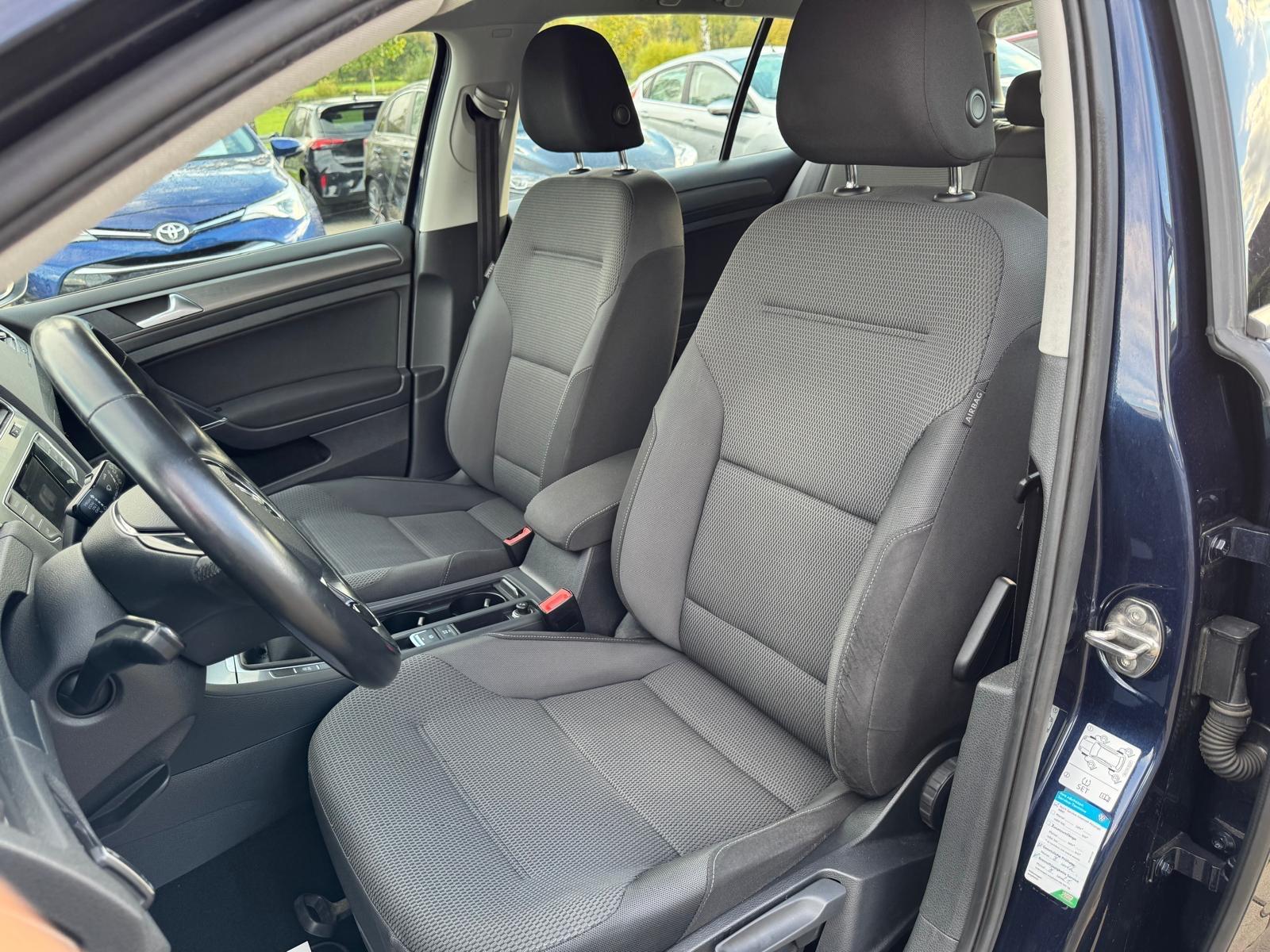 Volkswagen Golf VII Lim. Comfortline°1.Hand°Shz°PDC°