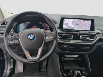 BMW X4 - 11