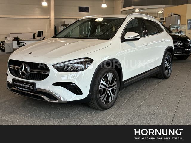 MERCEDES-BENZ GLA 220 d 4Matic Progr Advan AHK Distr LrHz TotW
