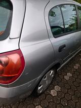 Nissan  Almera  2006 - Nissan Almera: Limousine