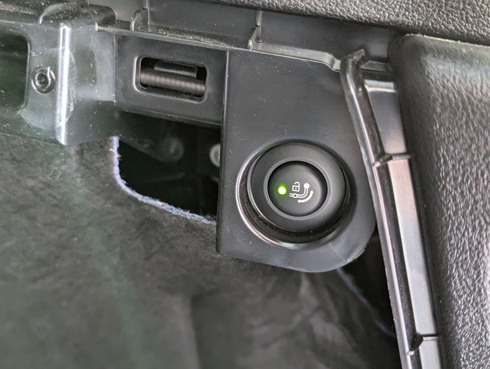 BMW X3 xD 30 d M-Sport Pano HUD ACC Harman H/K AHK - Image 18