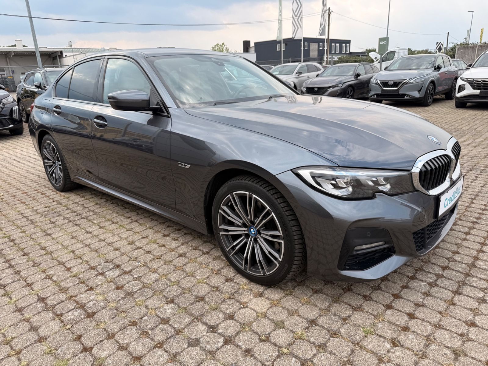 BMW 320 3 Limousine 320 e M Sport/KAM/LED/SHZ!