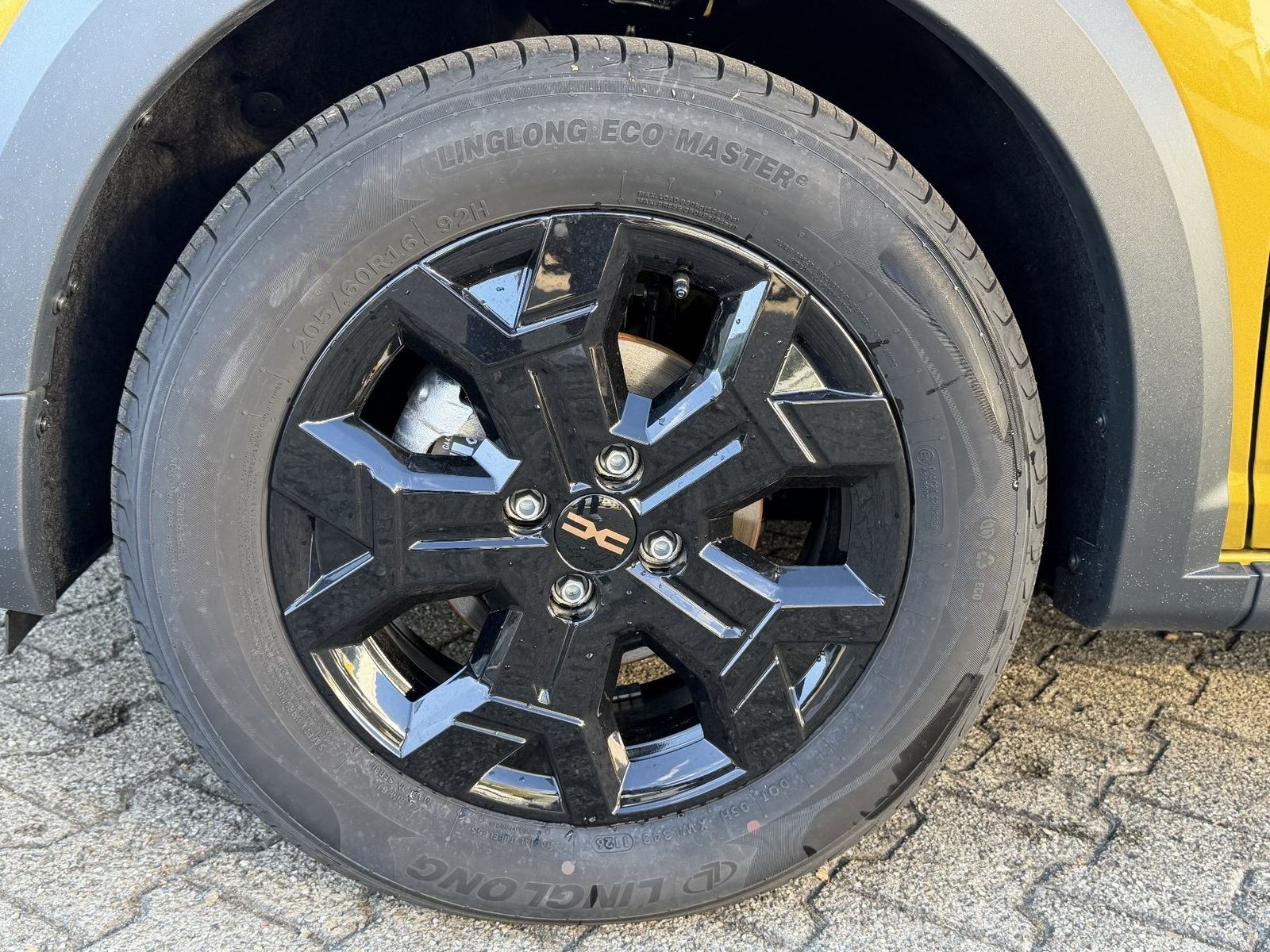 Fahrzeugabbildung Dacia Sandero Stepway Extreme TCe 110