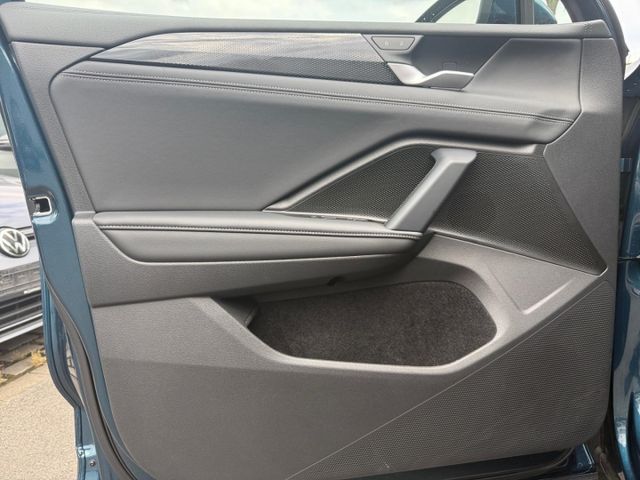Tiguan Life 2.0 TDI AHK-klappbar Navi 360 Kamera