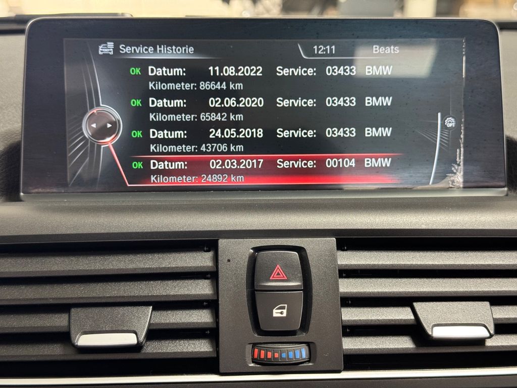 BMW 228 i M Sport Cabrio /DAB/Tempomat/SHZ/Leder BMW 228 i M Sport Cabrio /DAB/Tempomat/SHZ/Leder
