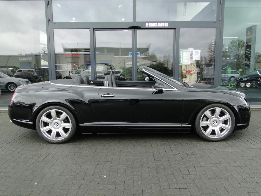 Bentley Continental GTC
