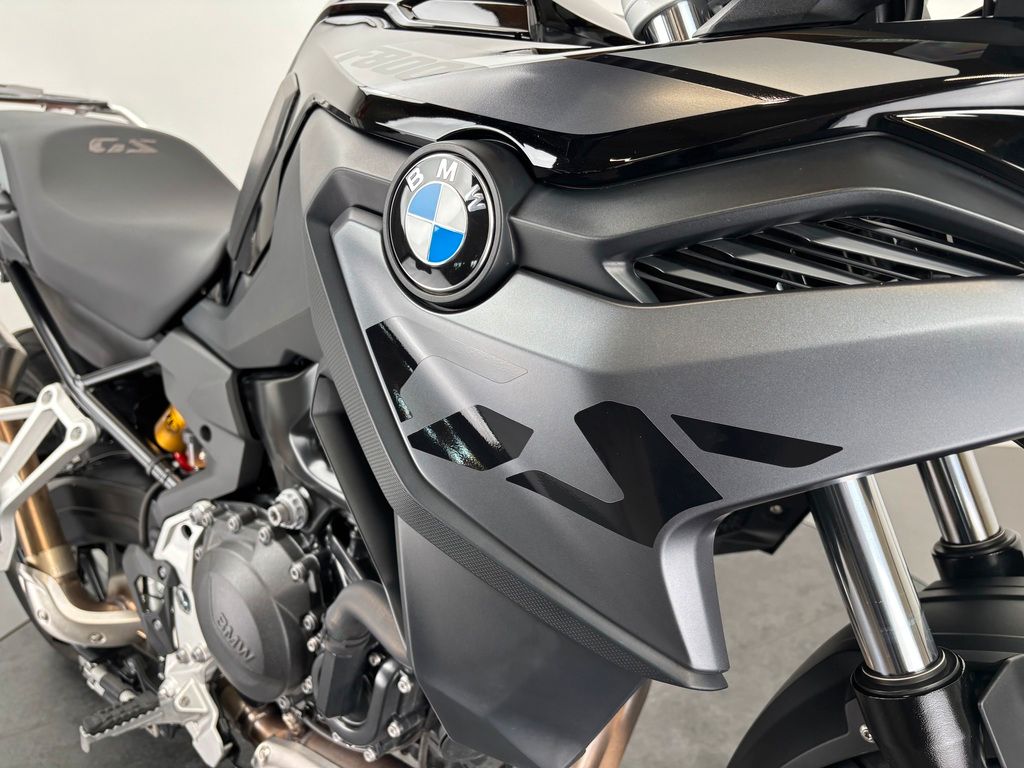 Fahrzeugabbildung BMW F 800 GS *3 PAKETE *TRIPLE BLACK