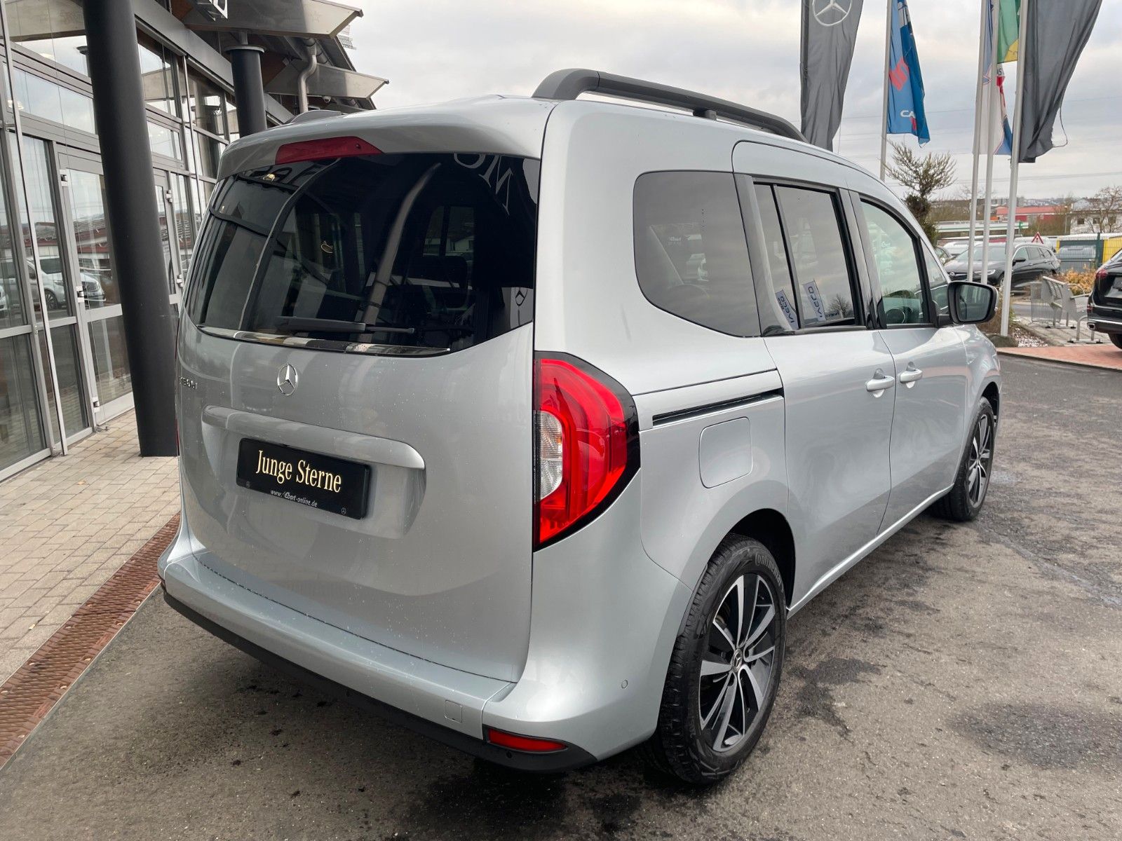 Fahrzeugabbildung Mercedes-Benz T 180 d Progressive Edition Kamera LED MBUX SHZ