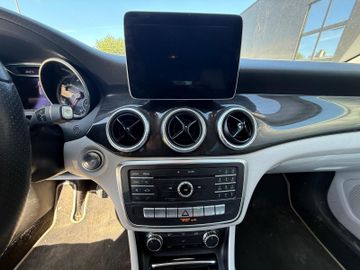 Mercedes CLA Shooting Brake - 10