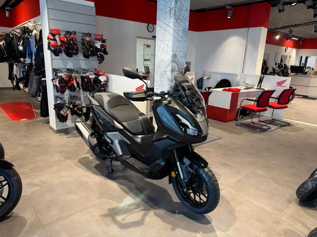 Honda ADV 350 2025 Matt Coal Black *sofort verfügbar*