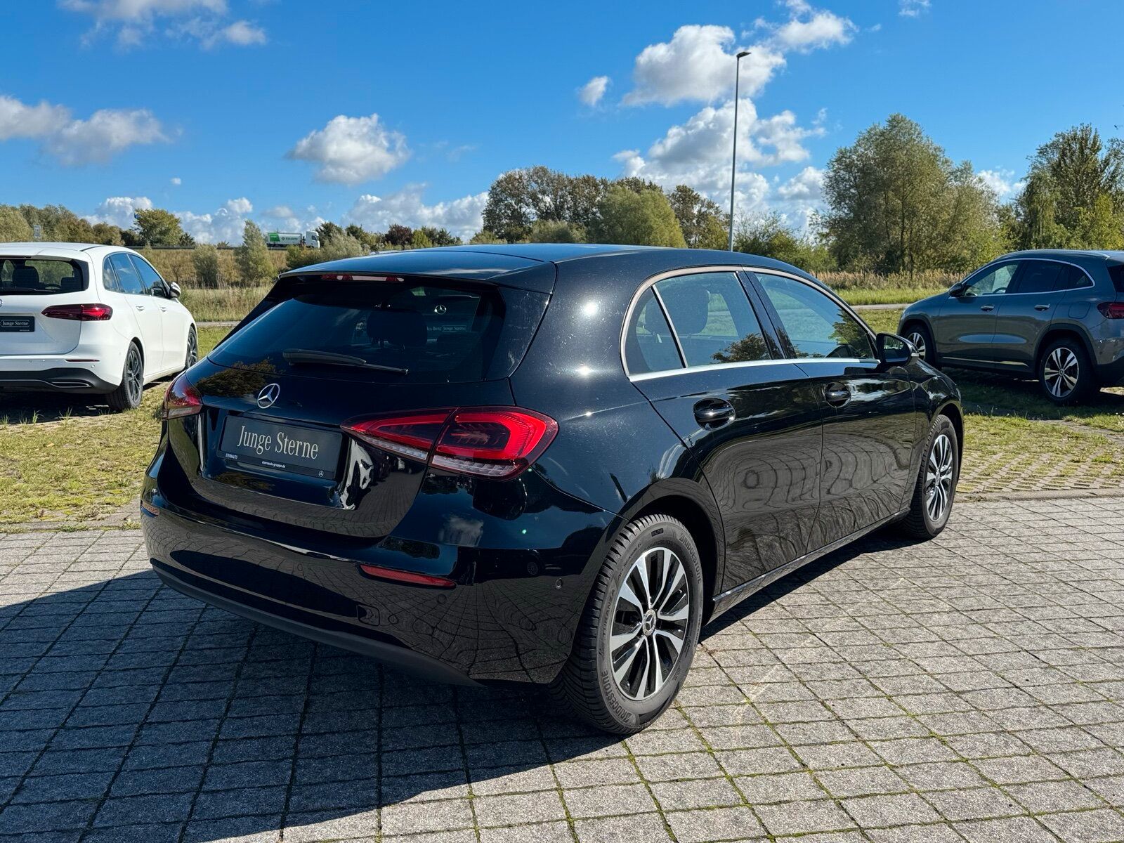 Mercedes-Benz A 200 RüCamera LED Park- und Spurhalte-Assistent foto 4