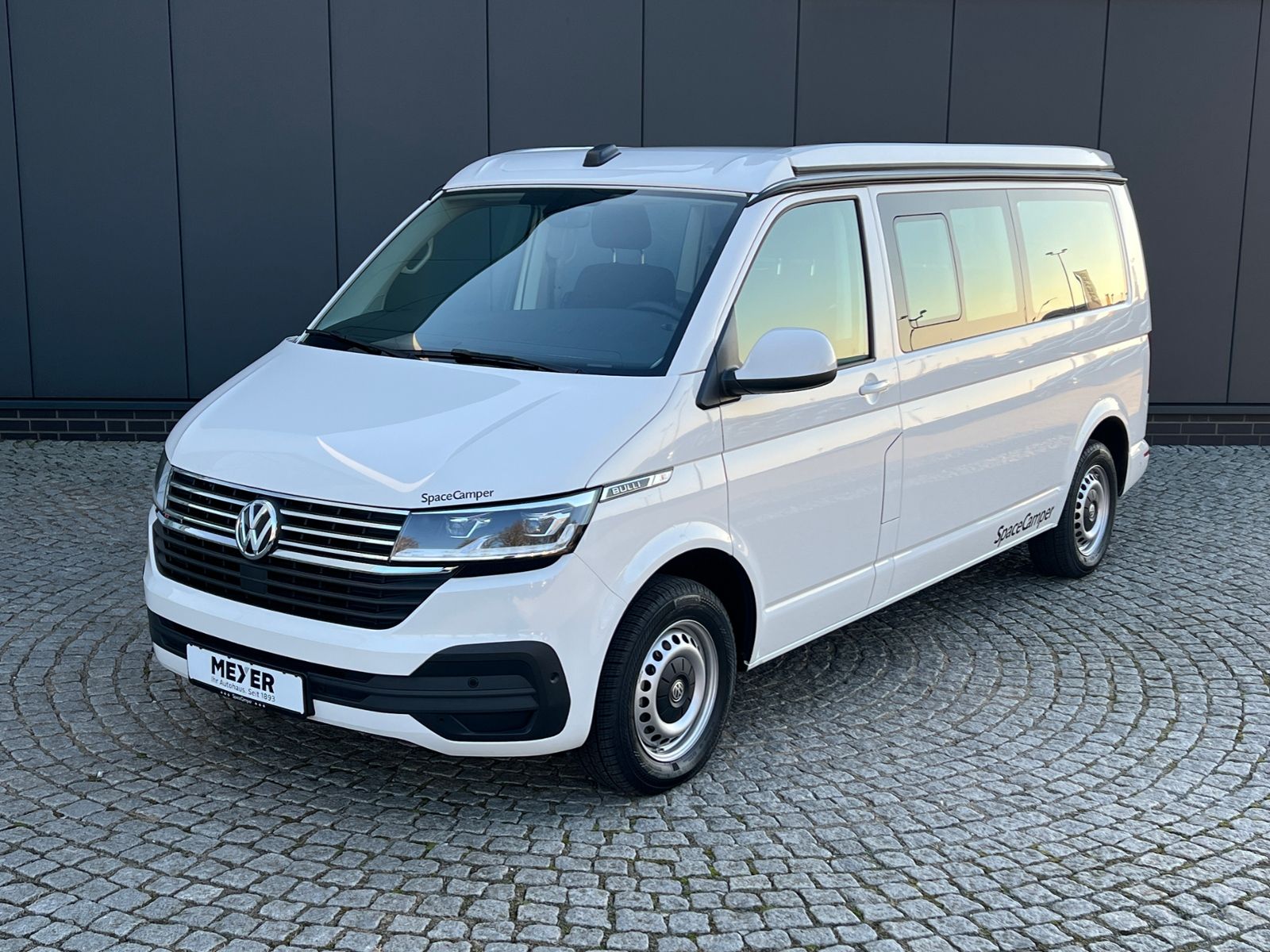 Fahrzeugabbildung Volkswagen T6.1 SpaceCamper Light XL Caravelle 2.0 TDI 4 Mo