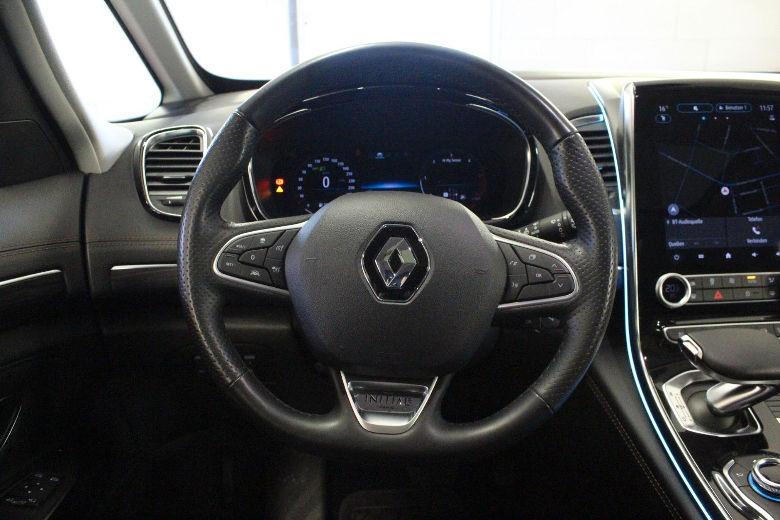 Fahrzeugabbildung Renault Espace Initiale Paris dCi 190 EDC *Volle Ausst.*