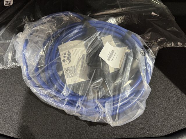 Ford Explorer Select AWD