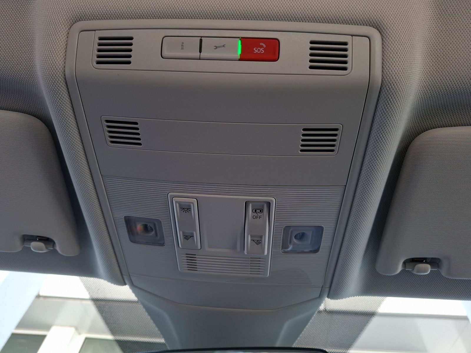 Fahrzeugabbildung Volkswagen T-Cross TSI Style Matrix AID ACC RFK SH LM