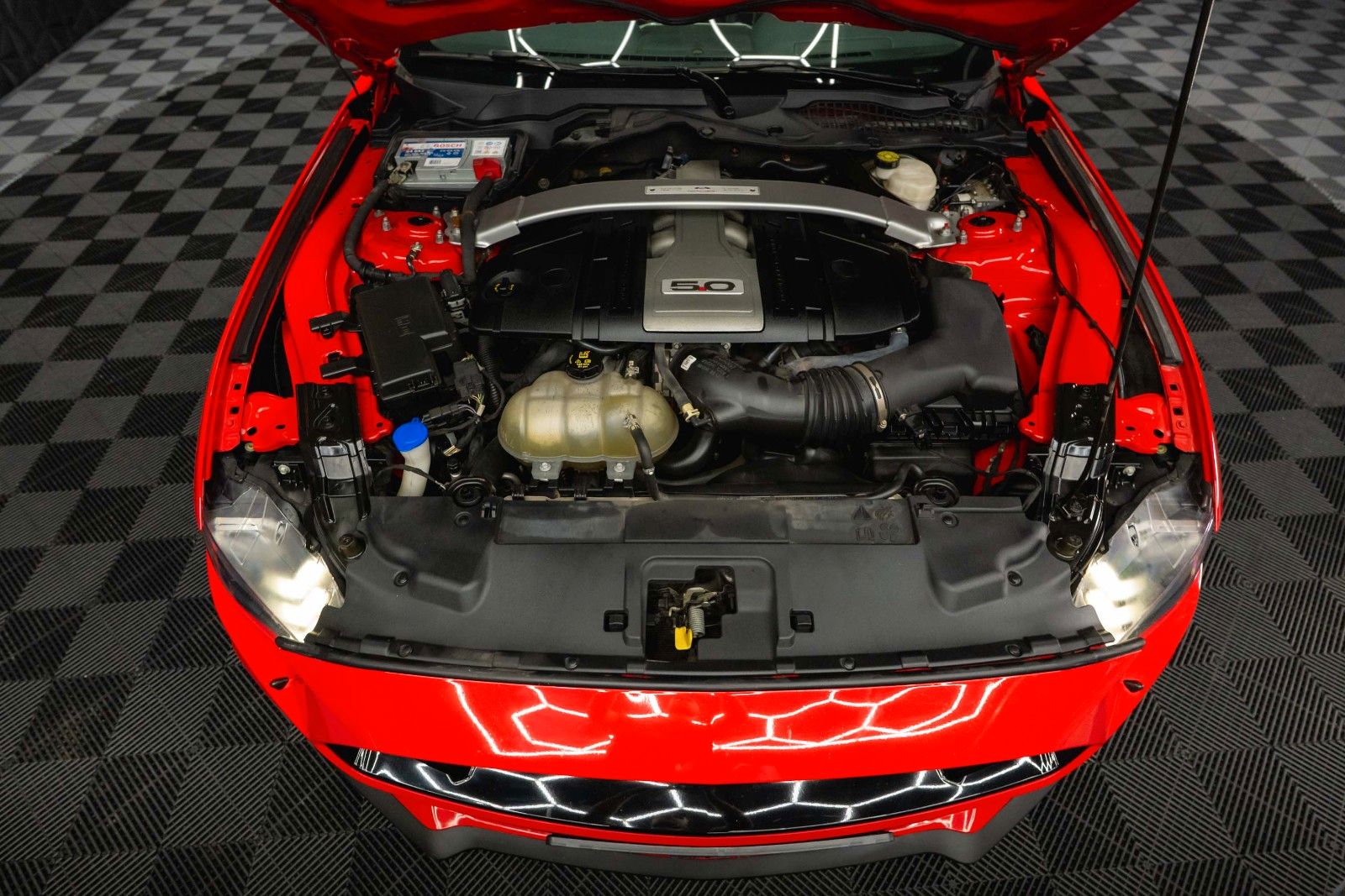 Fahrzeugabbildung Ford Mustang Shelby GT 500 5.0 V8 Performance 20 Zoll