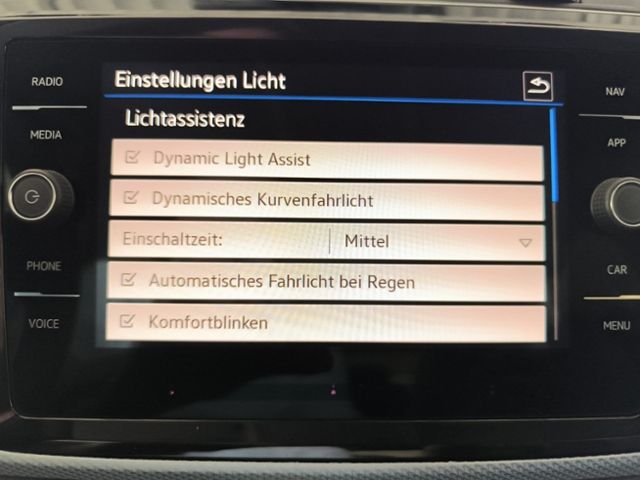 Fahrzeugabbildung Volkswagen Touran 2.0 TDI DSG Goal IQ.LIGHT FRONTSCHHZG RÜC