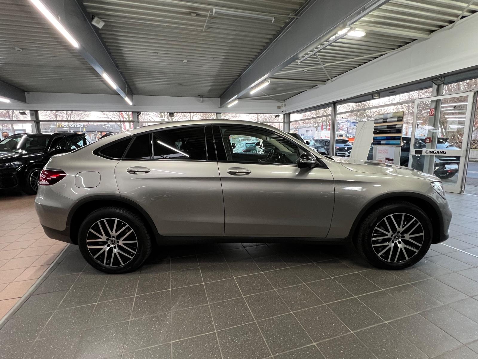 Mercedes-Benz GLC 300 d 4M Coupe Night+AHK+Digi+DIS+High End