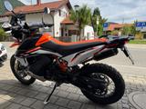 KTM 890 Adventure R - KTM 890 Adventure R