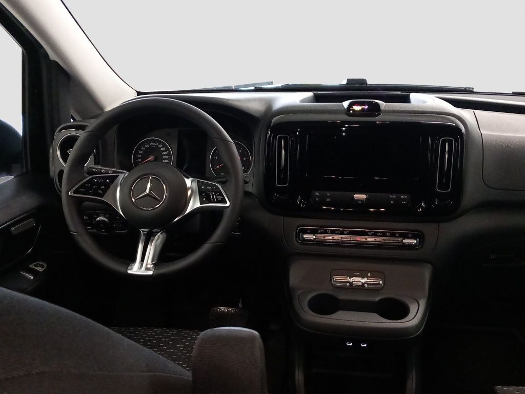 Fahrzeugabbildung Mercedes-Benz Vito 119 CDI 4x4 Mixto Lang AHK*Navi*Standh.*360