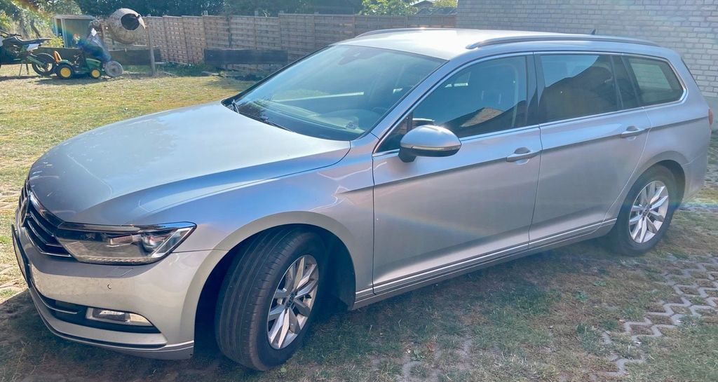 Image of Volkswagen Passat Variant
