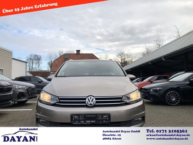 Volkswagen Touran 1.6 TDI Highline Panorama Navi