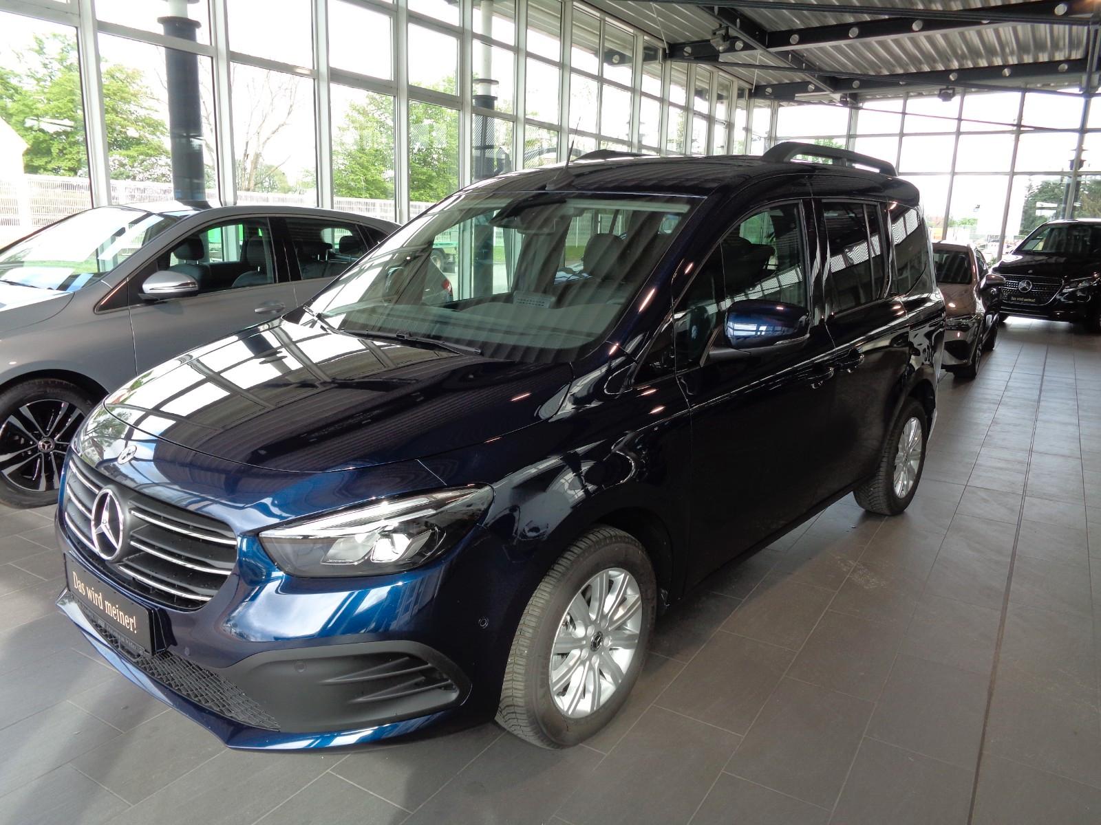 Mercedes-Benz T 180 D,NAVI,KAMERA,LED,SPUR,TW,LENKRADHEIZUNG