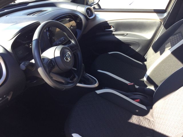 Aygo X 1.0 Pulse PDC SHZ KAMERA NAVI ACC LED