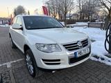 Volkswagen Touareg V6 TDI  TüV neu, Leder - Volkswagen Touareg aus 2010: TDI