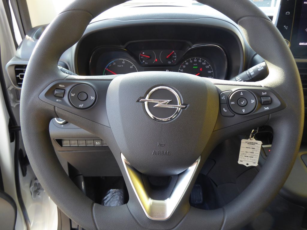 Fahrzeugabbildung Opel Combo-e Cargo (50-kWh)