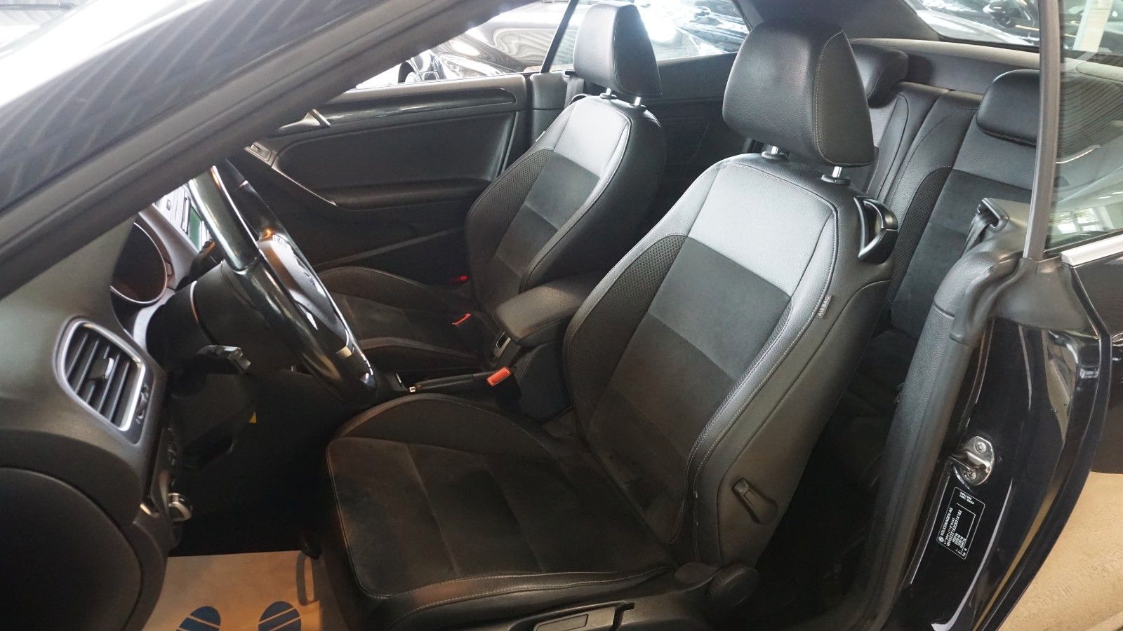 Fahrzeugabbildung Volkswagen Golf VI Cabriolet