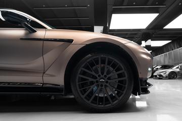 صورة 5 لـ 2023 Aston Martin DBX