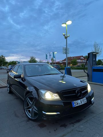 Mercedes-Benz C 350 AVANTGARDE Autom. AVANTGARDE