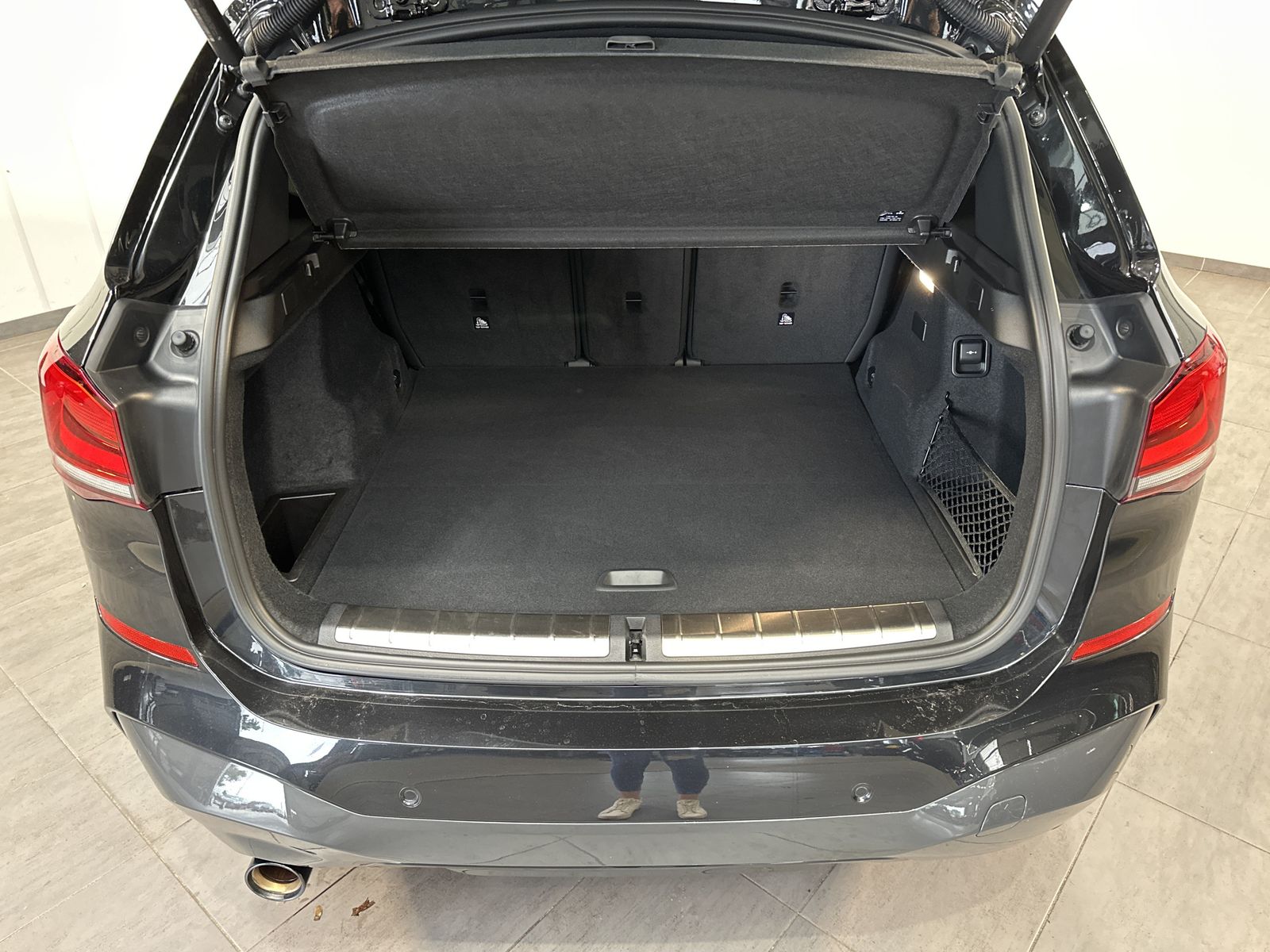 Fahrzeugabbildung BMW X1 xDrive25e M-Sport NAV+LED+HIFI+KAM+KEYLESS-GO