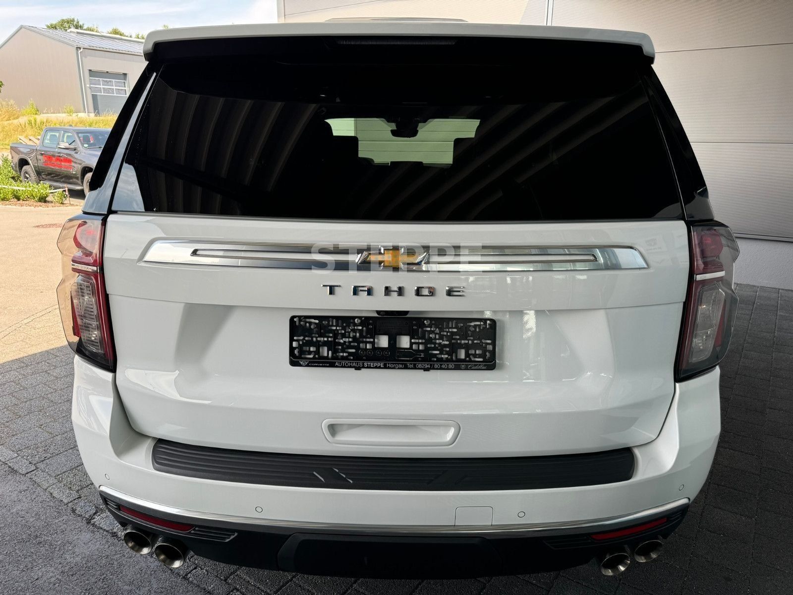 Chevrolet Tahoe 6,2 LPG  High Country AHK  22Alu