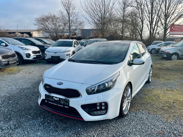 Kia Ceed GT-LINE 1HD Pano/Navi/GT-Sitze RFK