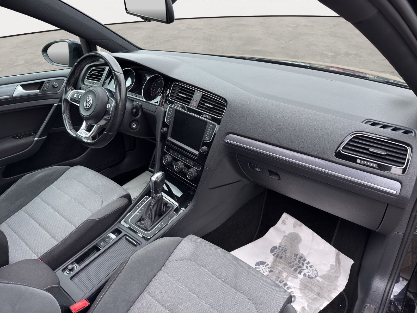 Golf VII Lim. Comfortline BMT*R-LINE*NAVI*2.HAND