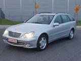 Mercedes-Benz C 240 4MATIC T AVANTGARDE 4x4 - gebrauchte Mercedes-Benz C 240 aus dem Jahr 2004