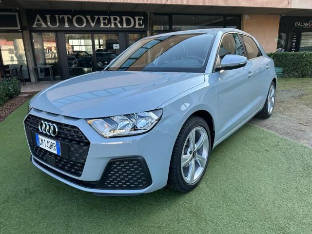 Jiný AUDI A1 SPBK 25TFSI 1.0 95CV Ident.Black 13000km