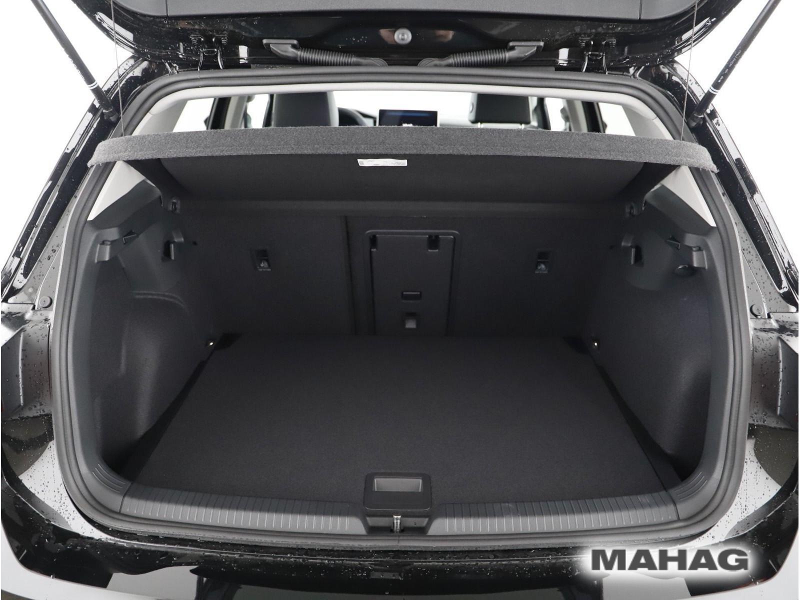 Volkswagen Golf VIII Life 1.5 TSI LED ParkAssist RearView A, миниатюра 7